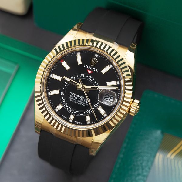 Rolex Sky-Dweller 326238